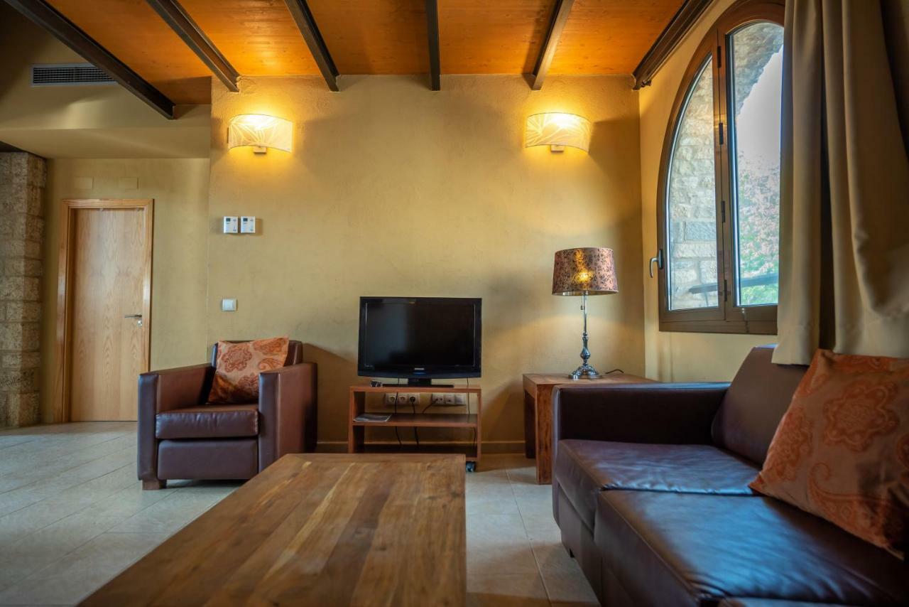 Apartmán L'Arcada De Fares Sant Ferriol Exteriér fotografie
