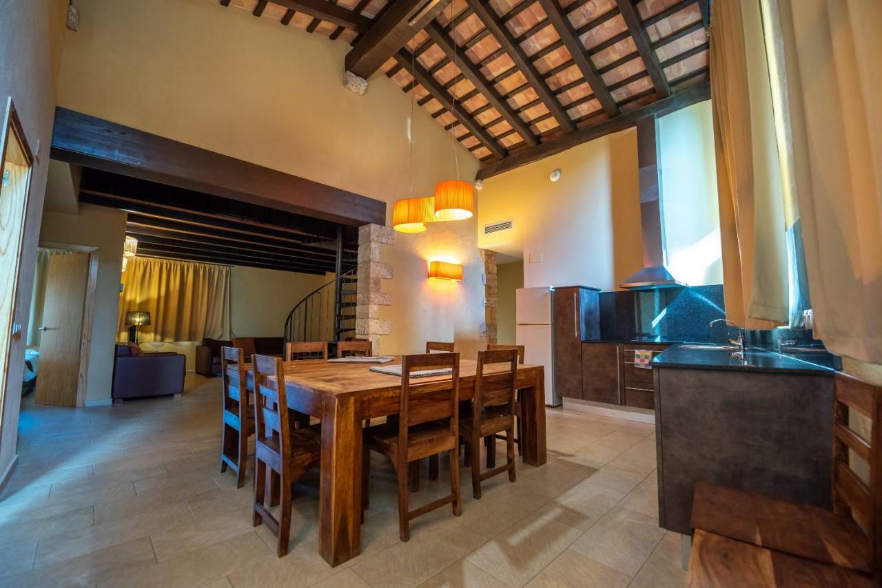 Apartmán L'Arcada De Fares Sant Ferriol Exteriér fotografie