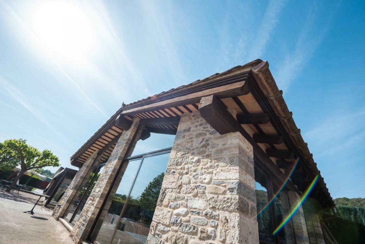 Apartmán L'Arcada De Fares Sant Ferriol Exteriér fotografie