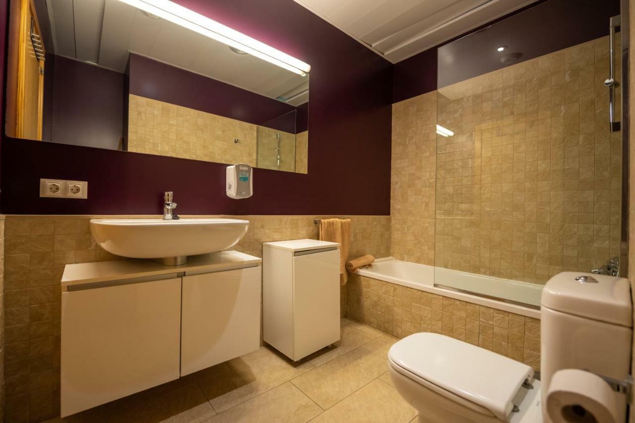 Apartmán L'Arcada De Fares Sant Ferriol Exteriér fotografie